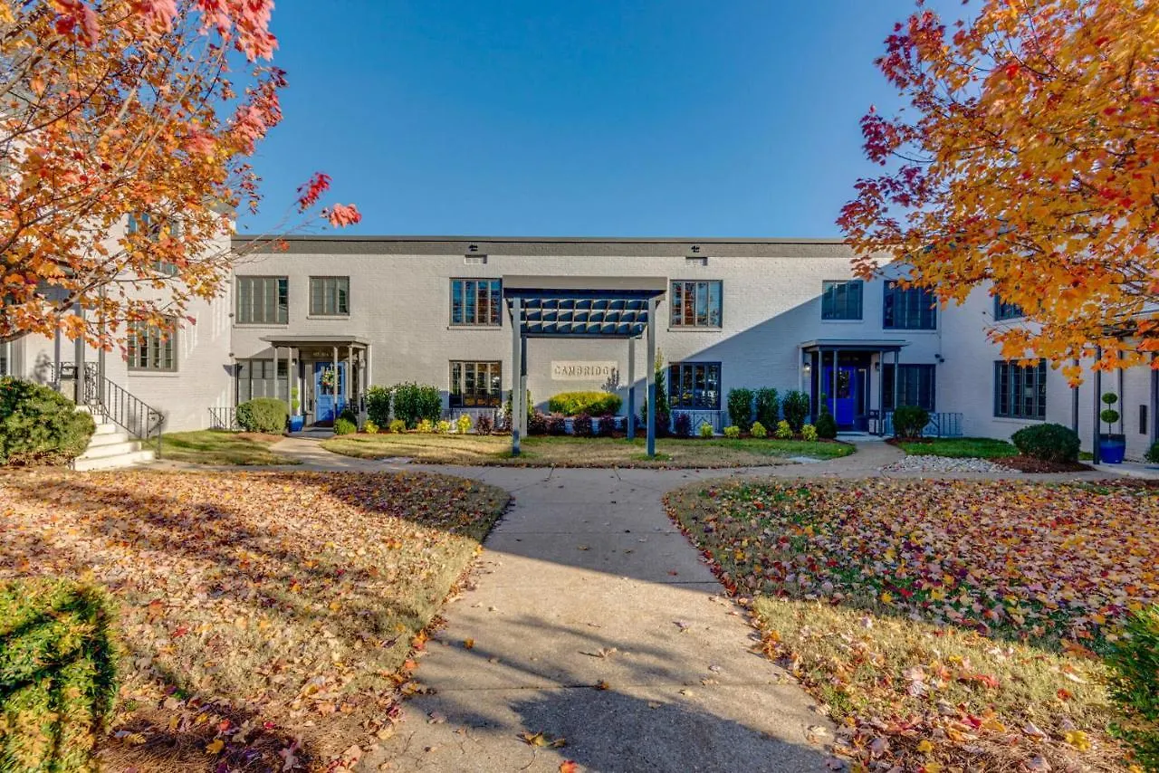 Nashville Flat Minutes From Everything -206