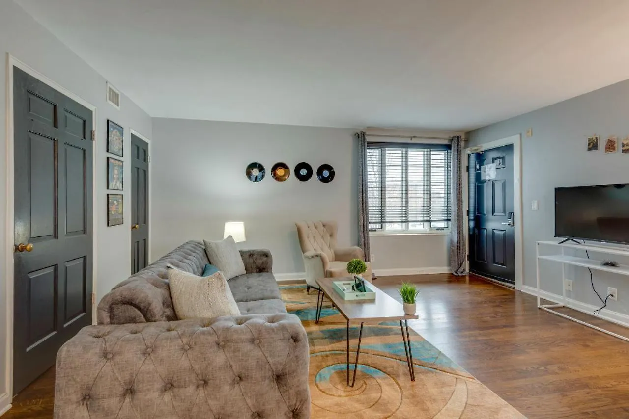 Nashville Flat Minutes From Everything -206 0*,  United States